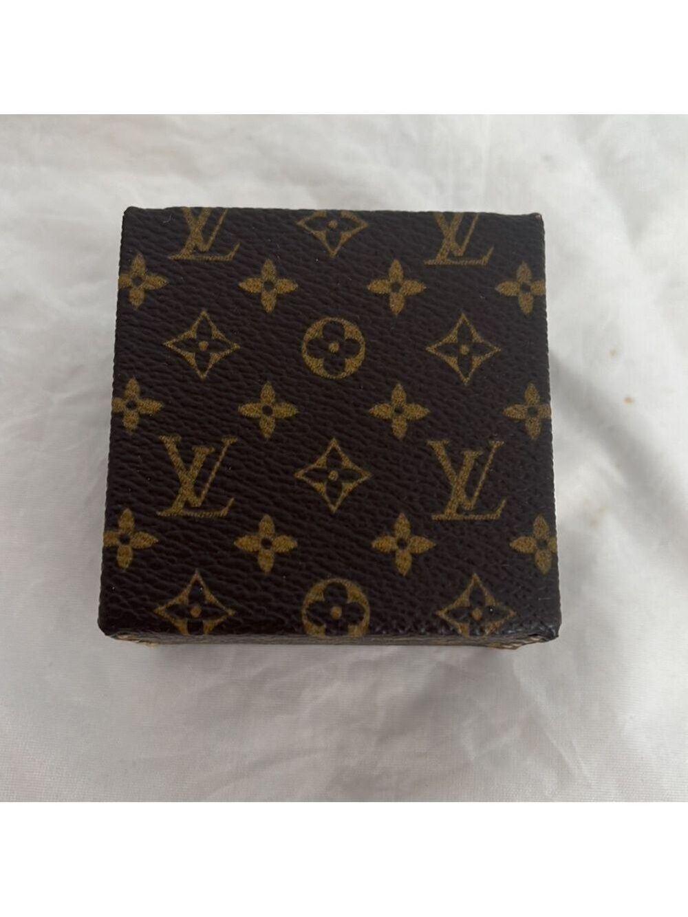 Louis Vuitton Ecrin Declaration Mini Jewelry Trunk - Picture 6 of 10